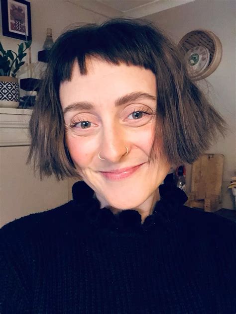 Stylists predict a shorter version of the micro bangs 28