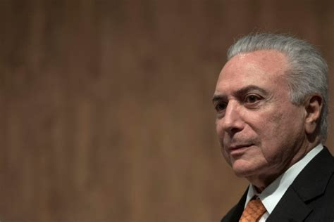 base em decreto de Temer condenados no Mensalão a caminho de