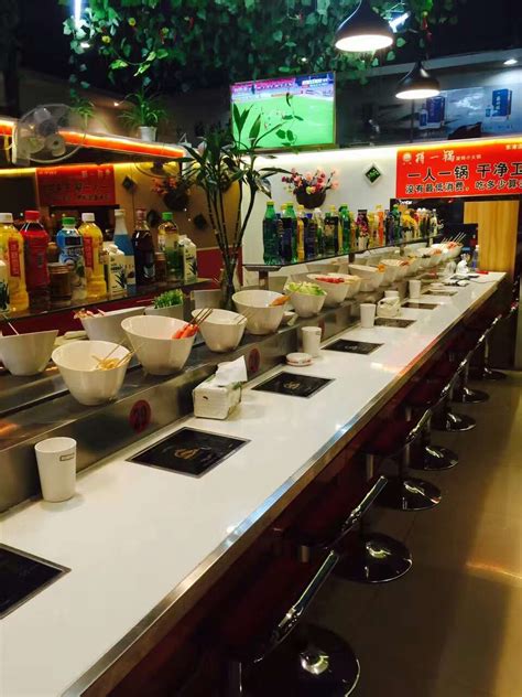 Popular Spicy Hot Pot Self Spinning Equipment Self Service Hot Pot Equipment And Monorail