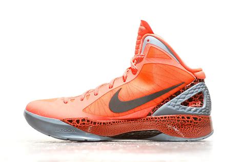 Nike Zoom Hyperdunk 2011 Blake Griffin 100 Release Information