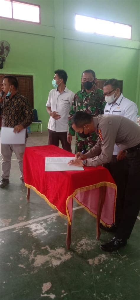 Deklarasi Damai Pemilihan Kepala Desa Serentak 2021 Ini Pesan Camat