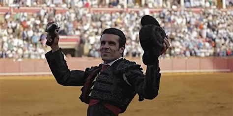 Corrida Las imágenes de la corrida de El Cid Luque y Emilio de