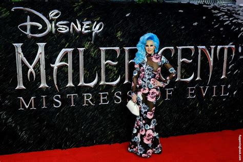 Charlie Hides Nude OnlyFans Leaks Fappening FappeningBook