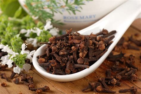 Cooking With Cloves Can Help Cure Your Flu