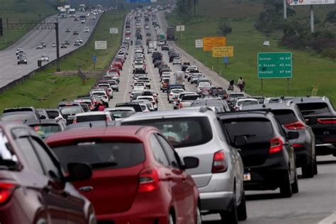 IPVA RJ calendário é prorrogado e condutores de veículos placas