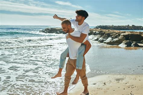 Jutarnji List Utjecajni Gay Magazin Split Je Postao Glavni Svjetski GAY Travel Hotspot
