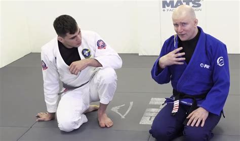 男神john Danaher基础系列 Half Guard Passing Anddynamic Pins Vol 2 知乎