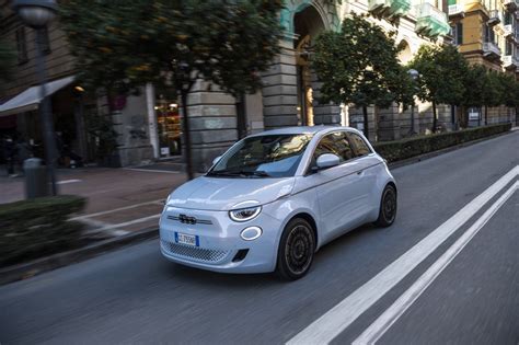 New 500 Receives 5-Star Safety Rating | Rev.ie