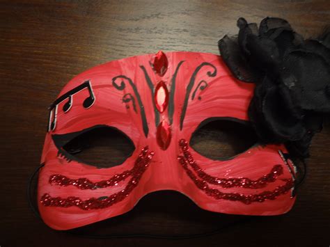 Sammie Girl 3: Masquerade Masks for Prom this Year: