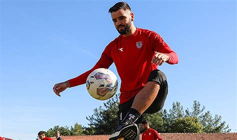 Alim Öztürk Tuzlaspor maçında sahada olacak Spor Gazete Gerçek