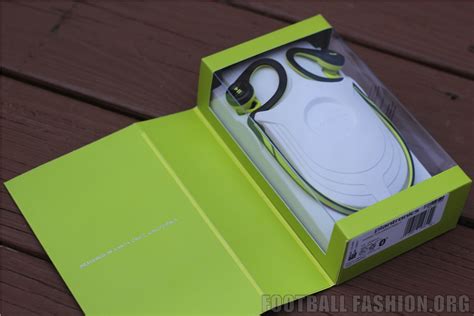 Review: BackBeat FIT Wireless Headphones - FOOTBALL FASHION