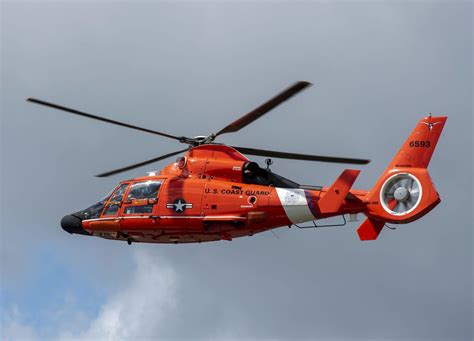 Coast Guard Rescue 6 Sailors Near Freeport Texas