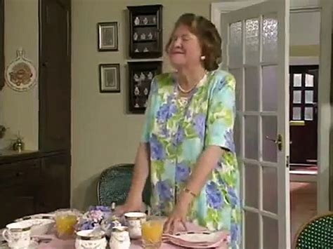 Keeping Up Appearances Se5 Ep03 Hd Watch Video Dailymotion