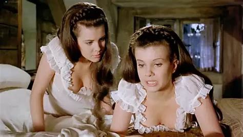 Madeline Collinson Mary Collinson Twins Of Evil Perfect Body Porn