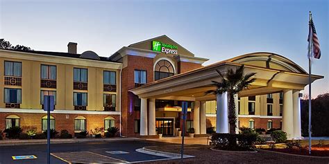 Hotels in Hinesville, GA | Holiday Inn Express & Suites Hinesville East ...