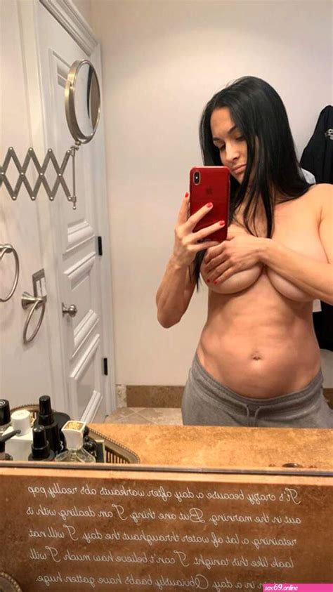 Nikki Bella Nude Sexy Photos