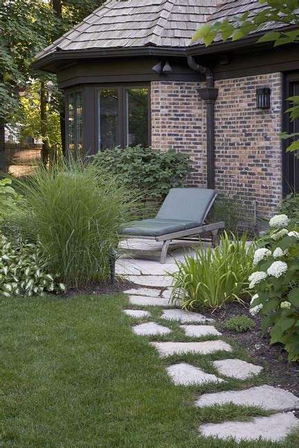 Flagstone Stepper Path - Traditional - Landscape - Chicago - by James ...