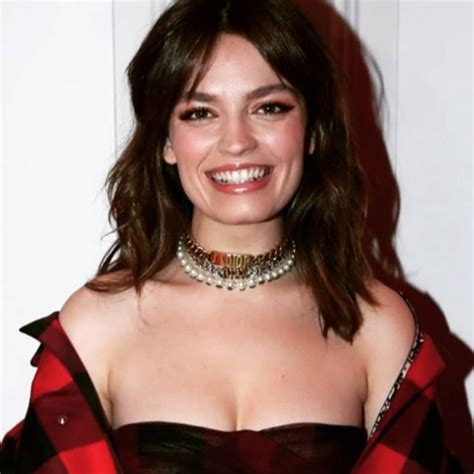 Sao phim Sex Education có gương mặt đẹp như thiên thần