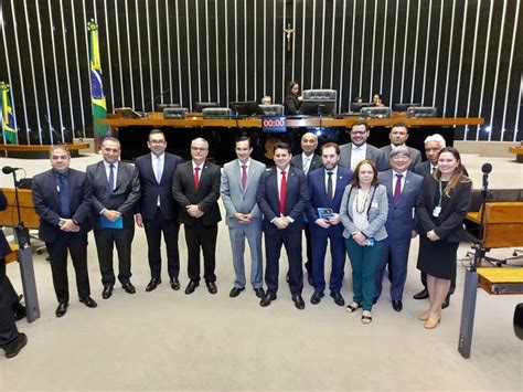 Rede Tiradentes Parlamento Federal Homenageia Os Anos Da Suframa E