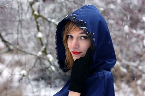 Winter TARDIS cosplay