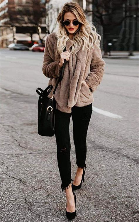 Dressy Casual Winter Outfits For Women