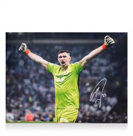 Emiliano Martinez Signed Argentina Photo 2022 FIFA World Cup Final