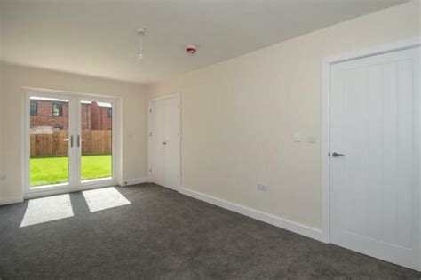 3 Bedroom Semi Detached House For Sale In Burcot Close Bromsgrove B60