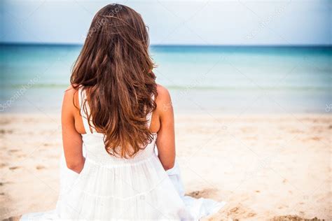 Chica En Bikini En El Fondo Del Mar 2022