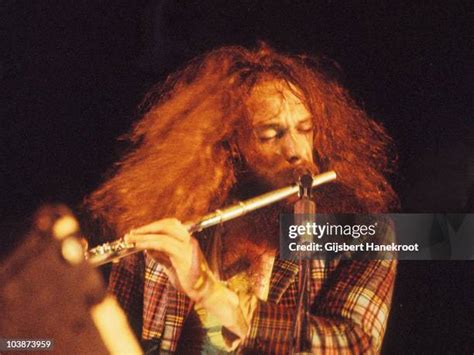 66 Jethro Tull 1972 Photos And High Res Pictures Getty Images