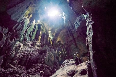 6 Stunning Caves In Sarawak that you never knew could exist