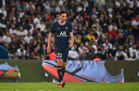 PSG Mercato Gros démenti dans le dossier Julian Draxler Foot Sur 7