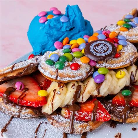 German Waffle Franchise to Make Debut on the Florida Coast | What Now ...