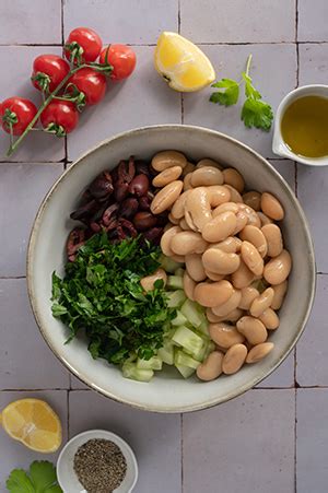 Griechischer Bohnensalat mit weißen Bohnen und Feta Use Your Food