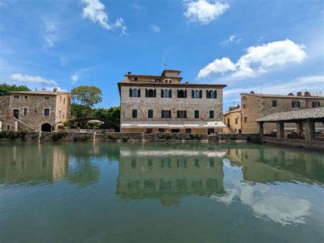 Cosa Vedere In Val D Orcia Tra Le Colline Toscane Travelsbeer