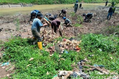 Satgas Citarum Sektor 21 17 Giat Bebersih Di Sungai Dan Angkat Sampah