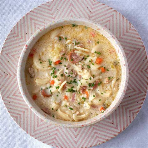 Creamy Chicken And Macaroni Soup