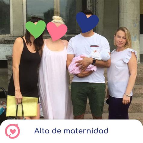 Alta De Maternidad El Matrimonio De Alemania Vino A Recoger A Su Bebe