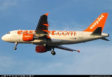 G EZII Airbus A319 111 EasyJet Piotr Baczkowicz JetPhotos