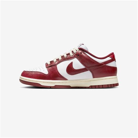 Nike Wmns Dunk Low Prm Fj Sneakersnstuff Sns