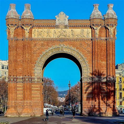 Arc De Triomf Barcelona Iconic City Landmark And Rich History