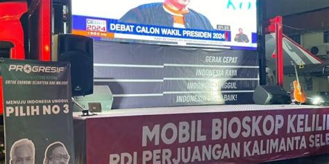 Gunakan Mobil Bioskop Keliling Pdi Perjuangan Kalsel Laksanakan Nobar