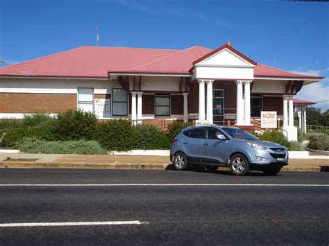 Dunedoo The 1930s Former Bank Of New South Wales Is Now T Flickr