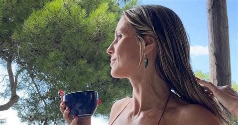 Heidi Klum Wows In Teeny Bikini While Enjoying Loved Up Holiday With Husband Mirror Online