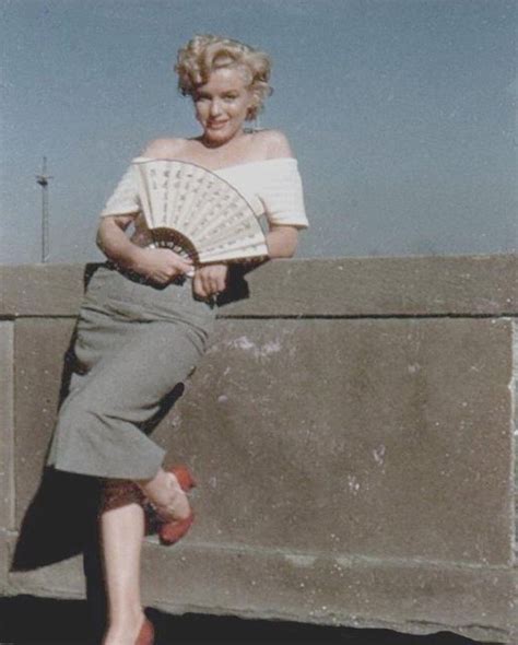 💗♡ 𝓜𝓪𝓻𝓲𝓵𝔂𝓷 𝓜𝓸𝓷𝓻𝓸𝓮 ♡💗 Su Instagram Marilyn Monroe Photographed In Niagara Falls In 1952 💋