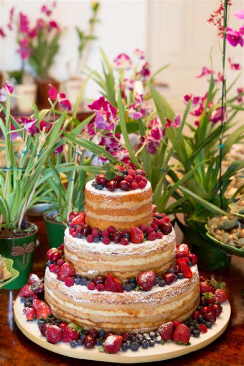 Naked Cake ou Well Dressed Cake Do Pão do Caviar Gastronomia e Viagens