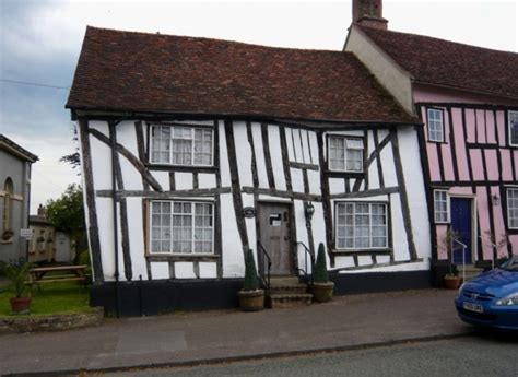 A leaning medieval house in Lavenham England - Photorator