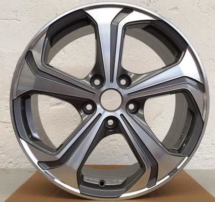 GENUINE VW T6 SPORTLINE ALLOY WHEELS AND TYRES 18 BI COLOUR Tamar Wheels