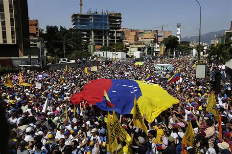 Video Fotos Marcha De La Oposición Venezolana En Caracas Rt