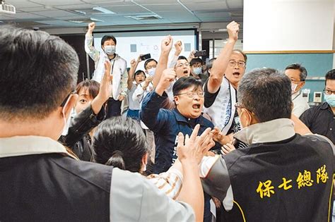 環團闖入抗議 四接環評擇期再審 生活新聞 中國時報