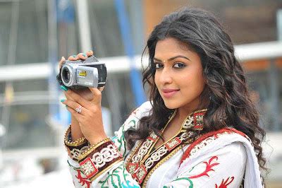 Latest Stills Amala Paul Hot Navel Stills From Iddarammayilatho Movie Stills Latest Movies Stills